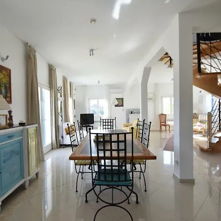 Beautiful Villa With Private Swimming Pool In Oupia